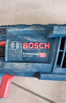 Vŕtacie kombinované kladivo Bosch GBH 2-28 F - 8