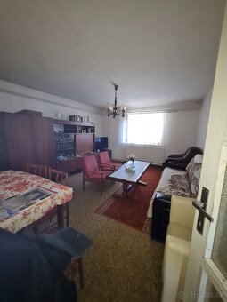 3.izb RD Drahovce Slnečný pozemok - 8