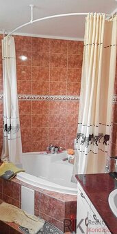 Luxusný rodinný dom v obci Lak, Maďarsko - 8