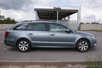 Škoda Superb Combi 2.0 TDI PD Elegance - 8