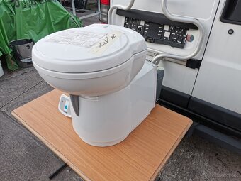 Predam na karavan plynový varič Dometic - 8