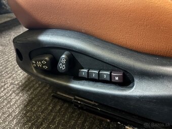 Predám kompletný kožený interiér BMW E46 M3 Cabrio - 8