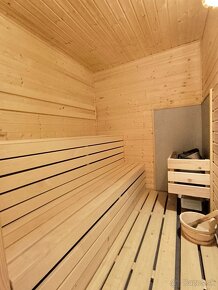 RD SAUNA GARÁŽOU KRBOM VONKAJŠÍM KRBOM POLOMKA HOREHRONIE - 8