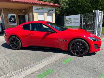 Maserati GranTurismo 4.7 V8 Sport Pininfarina - 8