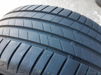 245/45 R18 -letné - 8