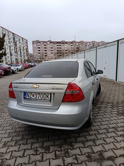 Predám CHEVROLET AVEO 1.2 - 8