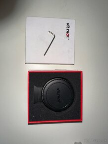 Panasonic Lumix GH5 + dummy battery + 8 baterii + VILTROX EF - 8