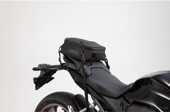 Zadná taška na motorku - 8