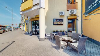 Odstúpenie zabehnutej kaviarne s raňajkami v centre mesta - 8