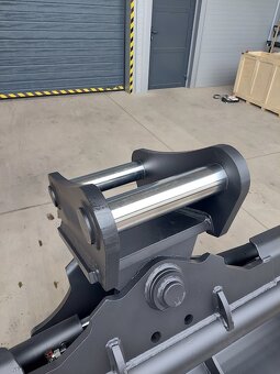 Hydraulická svahovacia lyžica na bager 20-25 ton skladom - 8