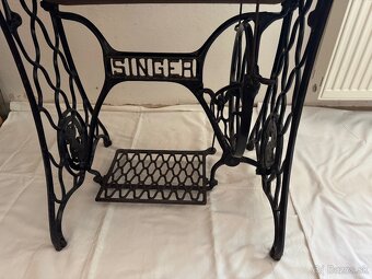 Šijací stroj Singer, edícia Gold Sphinx, ročník 1905 - 8