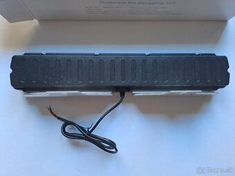 LED pracovné svetlo 60W - šírka až 18cm - 8