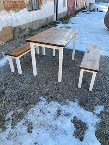 Jedálenský stol s lavicami - 8