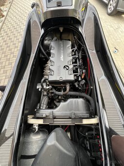 YAMAHA VX 1800 M - 8