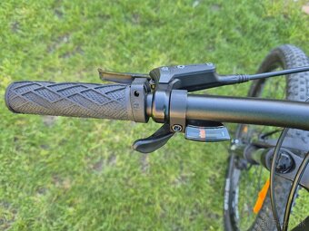 predam horský bicykel zn. Trek Marlin 5 - 8