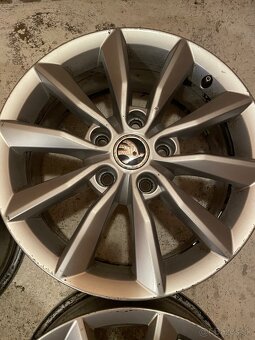 Hliníkový disk Minoris 16" Octavia III - 8