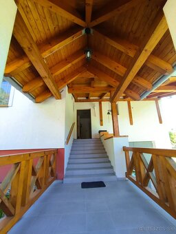 Ponúkame na predaj rodinný dom v obci Hrádok - 8