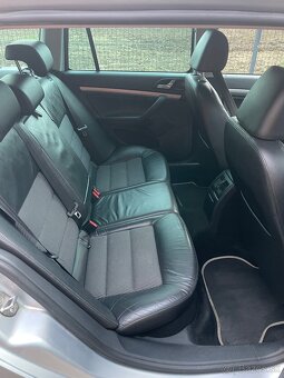 Škoda Octavia 2.0 TDI - 8