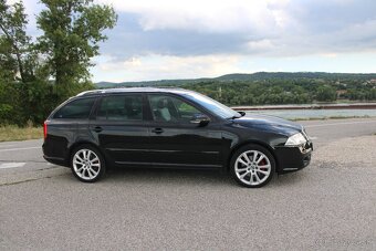 Škoda Octavia Combi 2 RS 2.0 TFSI 147kW - 8
