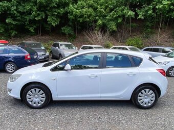 Opel Astra J 1.4i 74kW klima tempomat ČR 104tkm 2012 - 8