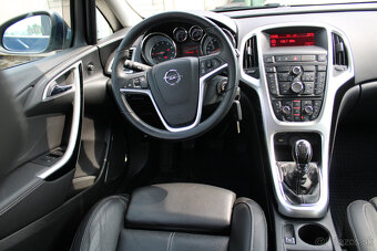 Opel Astra 1.4 Turbo 140k Sport - 8