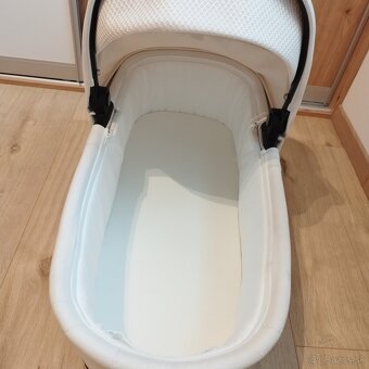 Autosedačka + vanička Cybex ( AVI SPIN) - 8