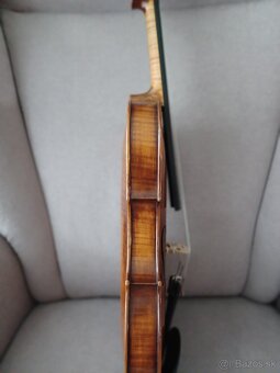4/4 husle - 8