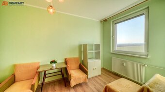 Na predaj priestranný štvorizbový byt s dvoma kúpeľňami - 8