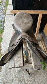 Predam sadu jazdeckých sediel 3 kusi - 8