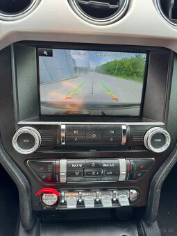 Ford mustang 5.0 v8 - 8