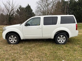 Nissan Pathfinder 2.5DDTi 4x4 - 8