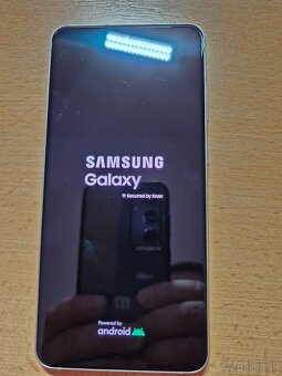 Samsung Galaxy S21 FE 6GB/128GB - 8