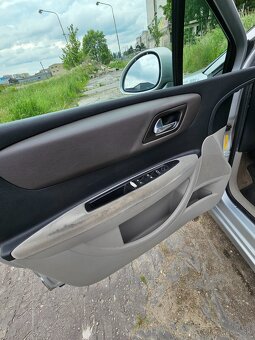Citroen C4 1.6, r. 2005, benzín/plyn (LPG) - 8
