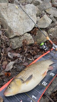 Vynikajúci set na prúdovú rybačku a cestovanie - 8