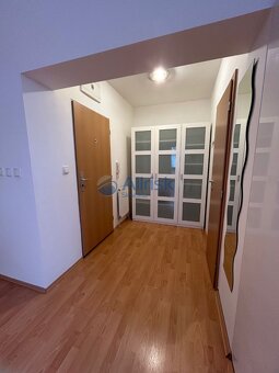 3D prehliadka Veľký 3-izbový byt 84m2 v novostavbe v Diako - 8