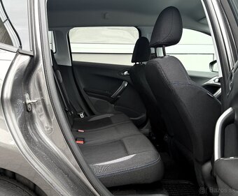 Peugeot 2008 1.2 PureTech Style - 8