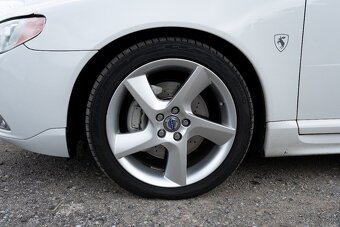 VOLVO V70 AWD R-Design D5 2013 Polestar 169Kw - 8