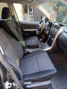 Suzuki Grand Vitara 4x4 - 8