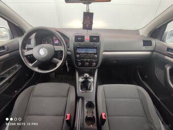 Volkswagen Golf V - 8