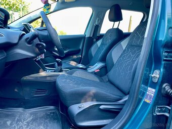 Peugeot 2008 1.2 PureTech Style E6.2 - 8