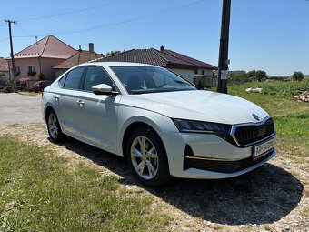 Škoda Octavia 4 1.5tsi - 8