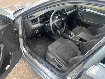 ŠKODA SUPERB COMBI 2,0 TDI 140kw DSG - 8