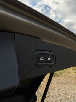 Volvo V60, 2021, 2.0 benzín - 8