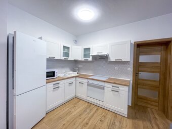 Dvojizbový byt s balkónom na prenájom, Vráble - 8