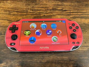 PS Vita 1100 red / black - 8