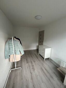 3-izbový klimatizovaný byt v centre mesta Partizánske - 8