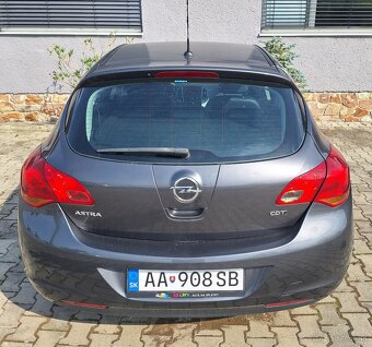 Astra 1.7 CDTi 110k Cosmo - 8