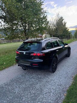 Alfa Romeo 159 Sportwagon 2,0 JTD 125KW RV2012 - 8