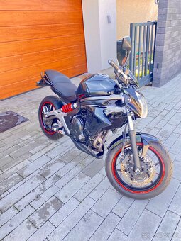 Kawasaki ER6n 650 - 8