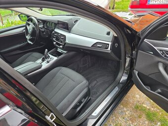 BMW Rad 5 Touring 2018 Xdrive G31 Kamera Navi Led Ťažné - 8
